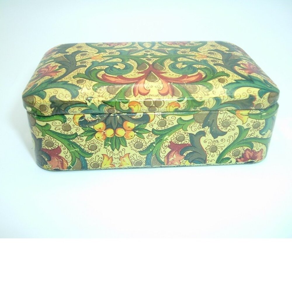 Italian Florentine lacquer trinket box (small for rings or earrings) LOVELY!
